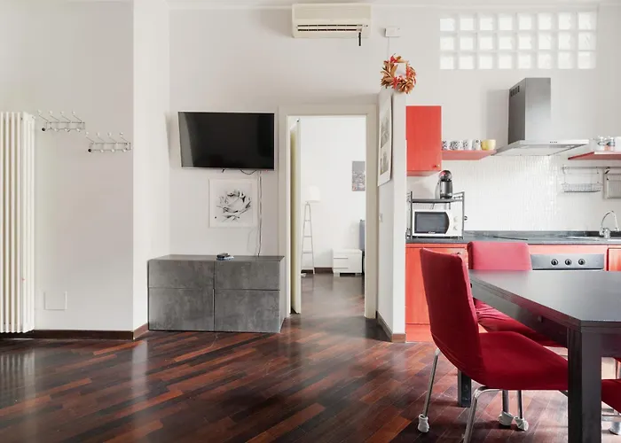 Guesthost - Cozy Balcony Meda * ميلان