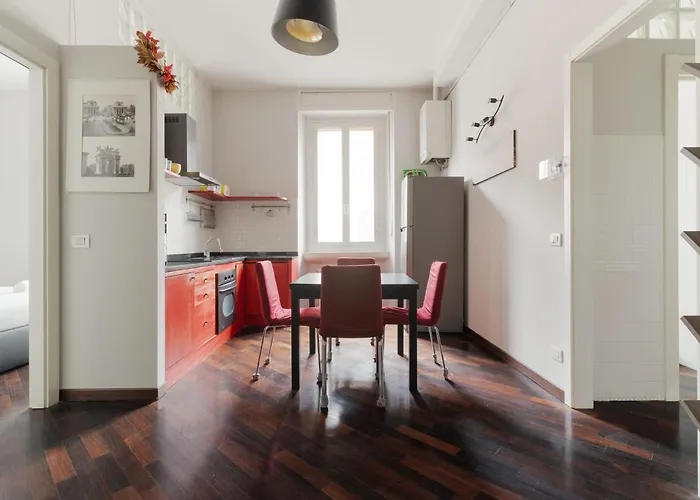 Guesthost - Cozy Balcony Meda شقة