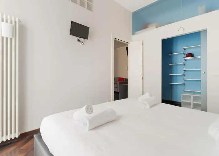 Guesthost - Cozy Balcony Meda * ميلان