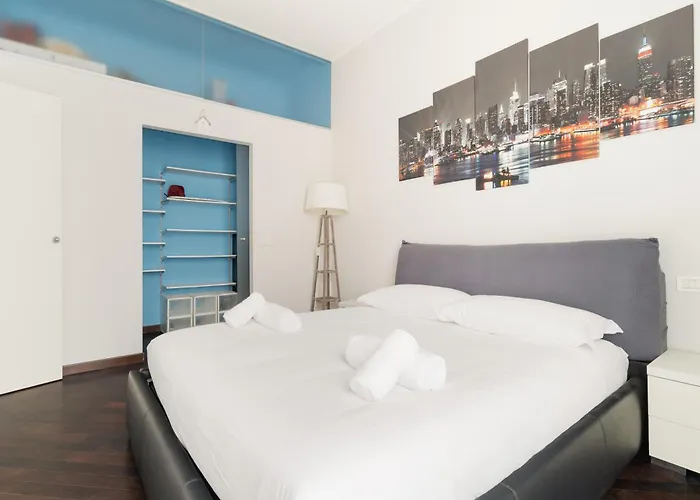 Guesthost - Cozy Balcony Meda شقة